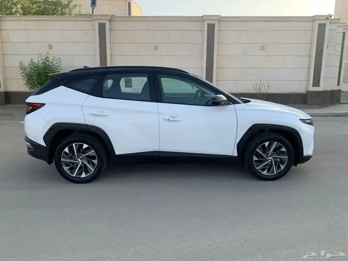 هيونداي توسان 2023 دبل محرك 2.0CC نص فل 6