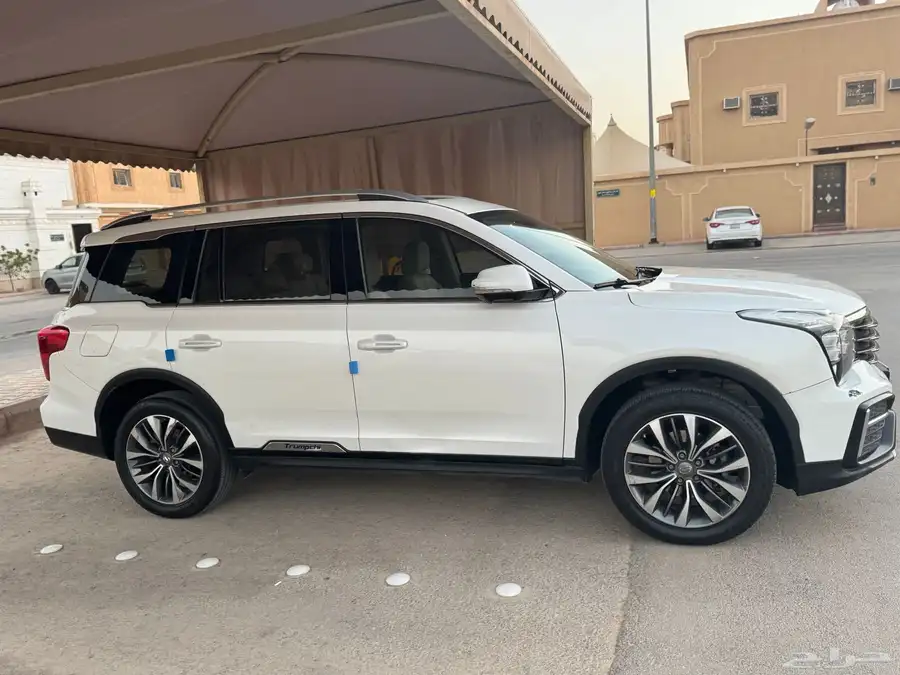 جيب جاك GS8 - 2021 فل كامل - وارد الجميح - 3 مراتب 5