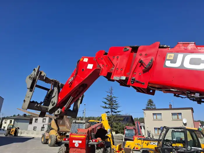 رافعه شوكيه سكين فور كليفت ايجار في جده 2