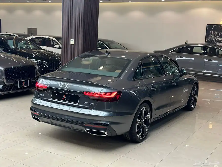 audi A4 2025 فل كامل كاش واقساط باسعار مناسبة 2