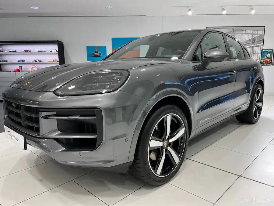 PORSCHE CAYENNE 2025 0