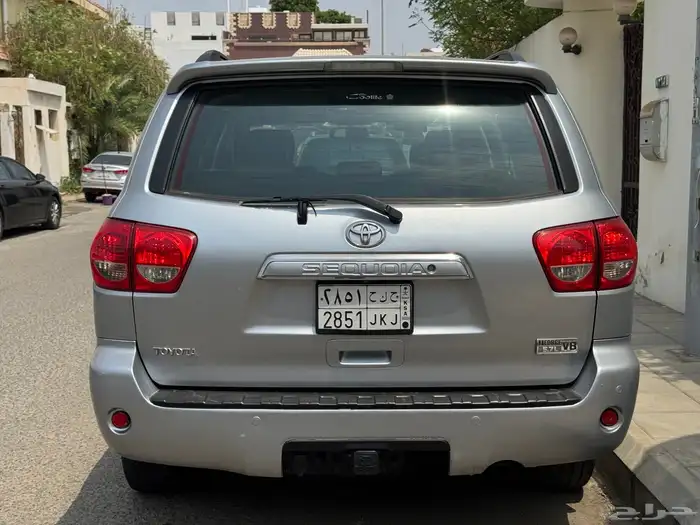 2009 Toyota Sequoia Platinum 5.7L V8 4