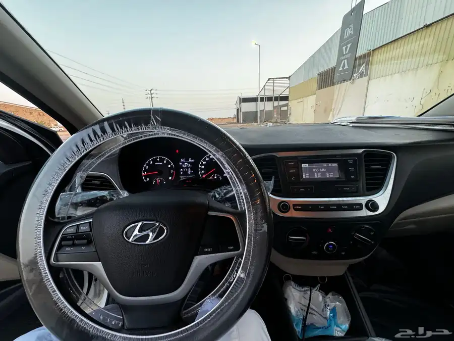 اكسنت موديل 2021 استاندر ممشى العداد 132584 5