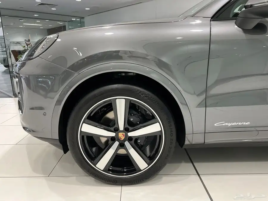 PORSCHE CAYENNE 2025 2