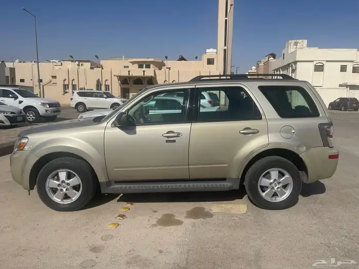 ميركوري مارينر 2010 1