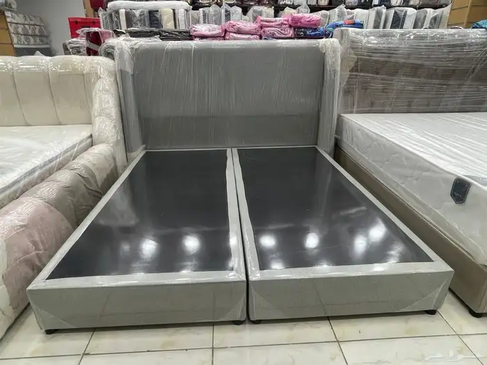 سرير مخمل نفرين 1