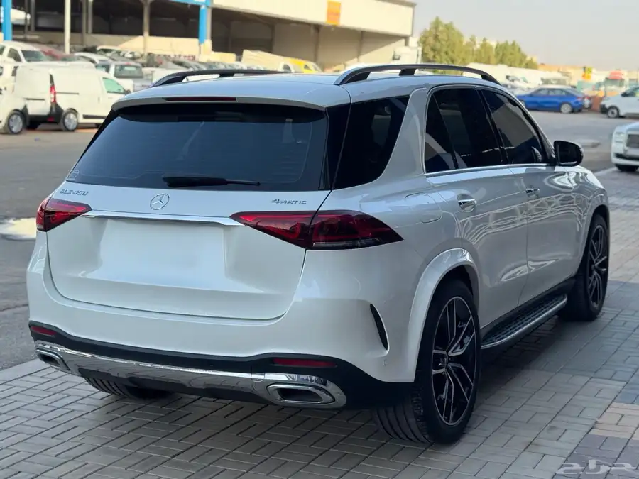 مرسيدس GLE450 2022 عداد 57 الف 2