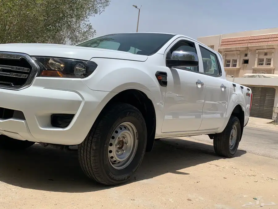 فورد رينجر2022 ديزل دبل جير عادي الجزيرة وكاله اول مالكXL 8