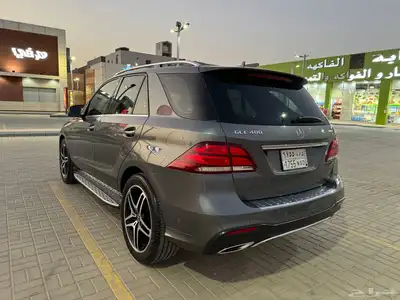 مرسيدس GLE مالك واحد بحالة الوكالة 10