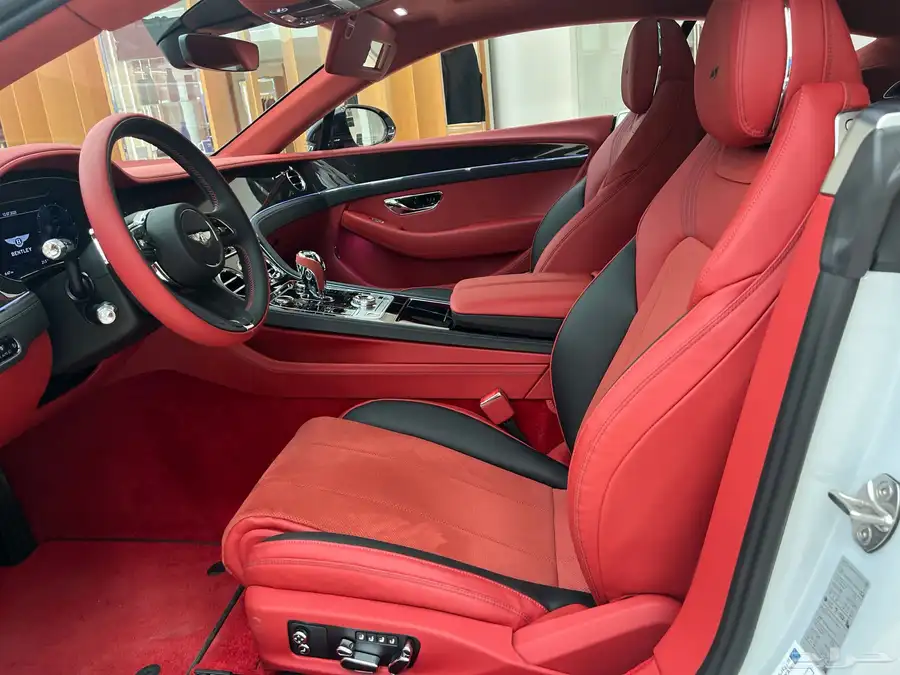 BENTLEY CONTINENTAL GT S 2023 جديد 7
