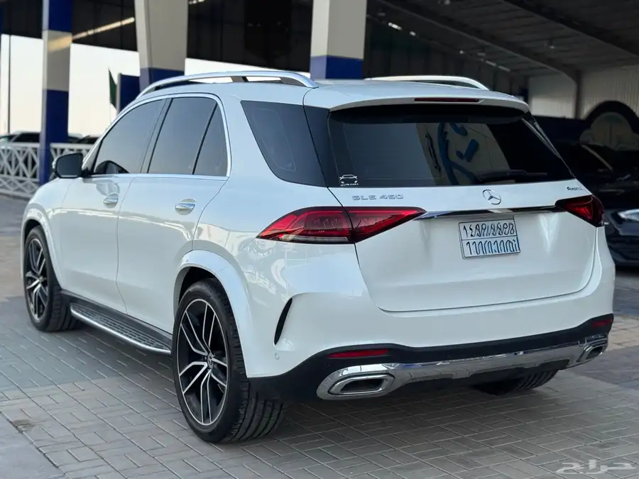 مرسيدس GLE450 2022 عداد 57 الف 3