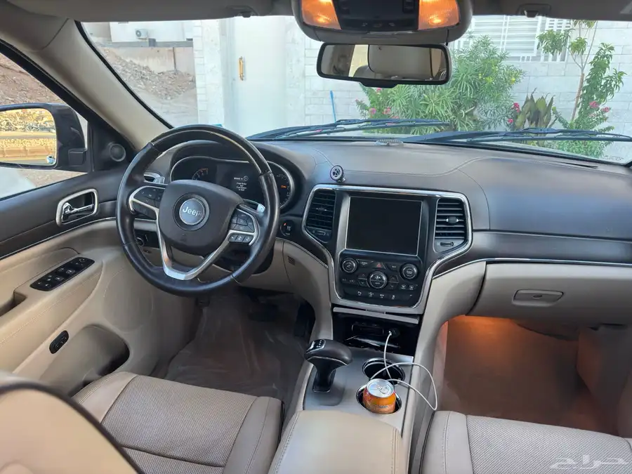 2014 jeep Grand Cherokee 4