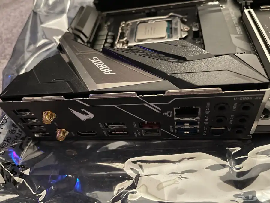 i7 9700kf   Motherbord GIGABYTE Z390   16 gb ram 1