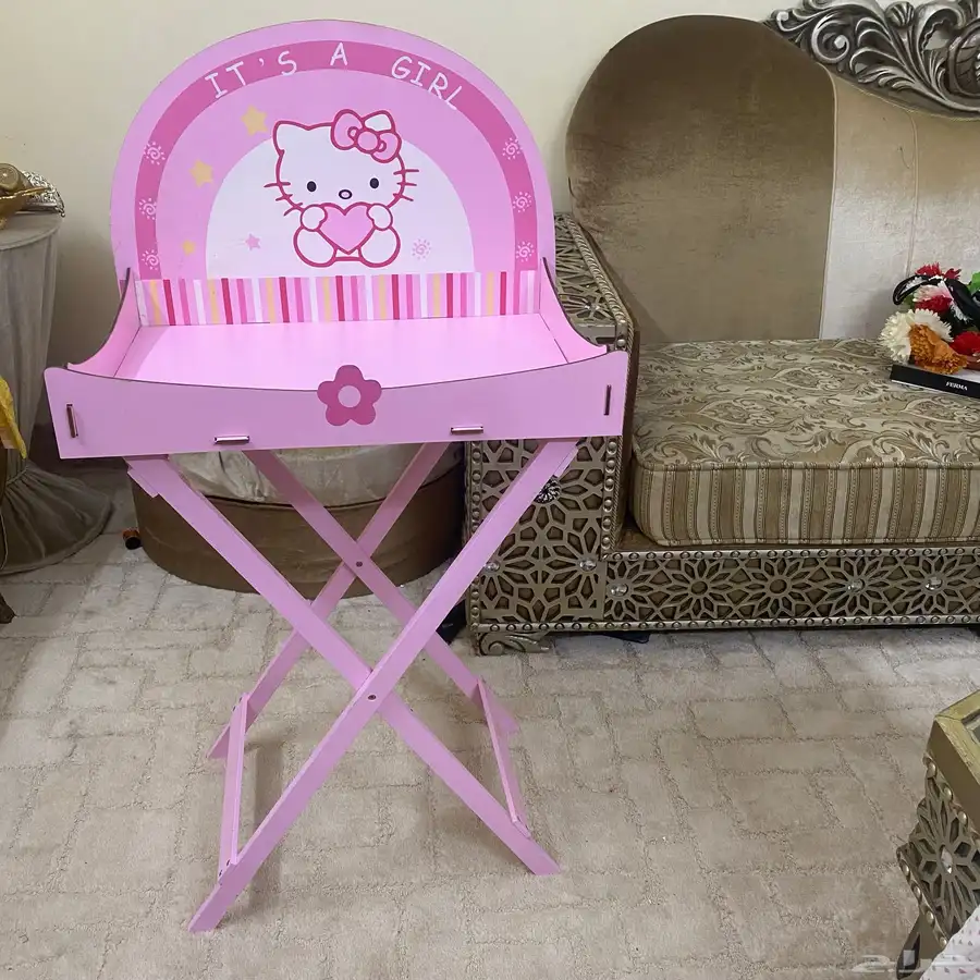 أغراض محل كامل للبيع 18