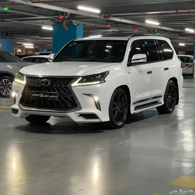 LEXUS LX570 2016 3