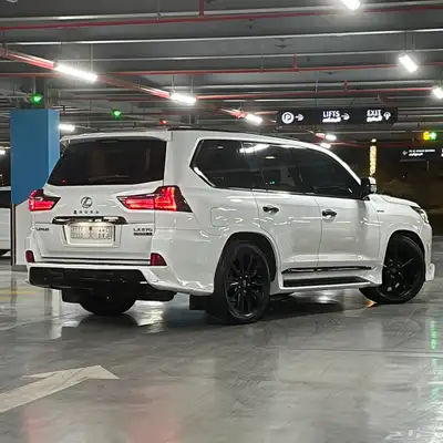 LEXUS LX570 2016 14