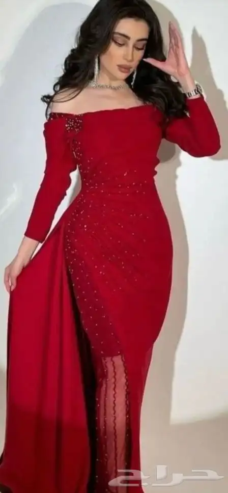 فستان ملابس 0