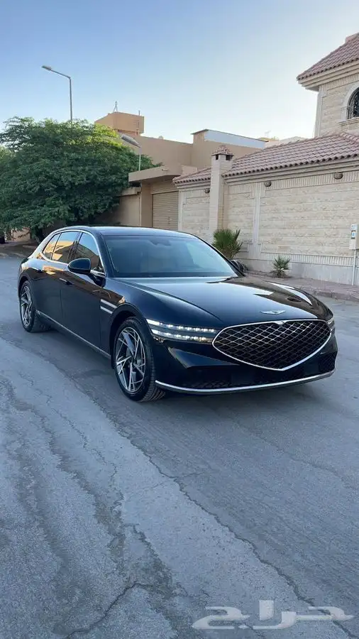 جينيسس G90 موديل 2023 1
