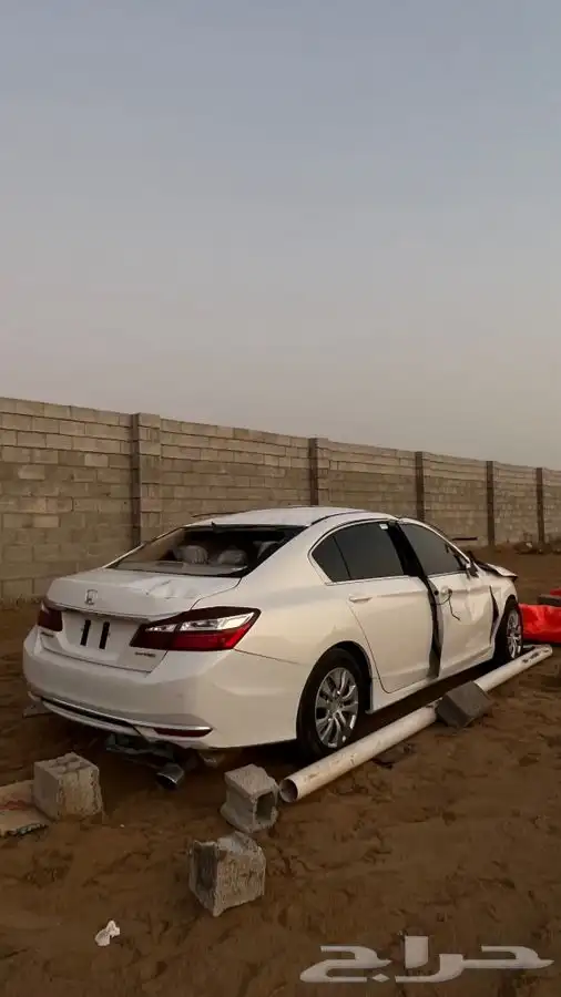 اكورد 2016-2017 للبيع تشليح كامل 6