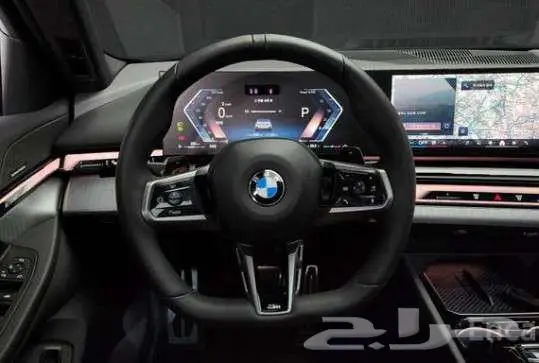 530i 2024 BMW 8