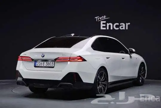 530i 2024 BMW 2