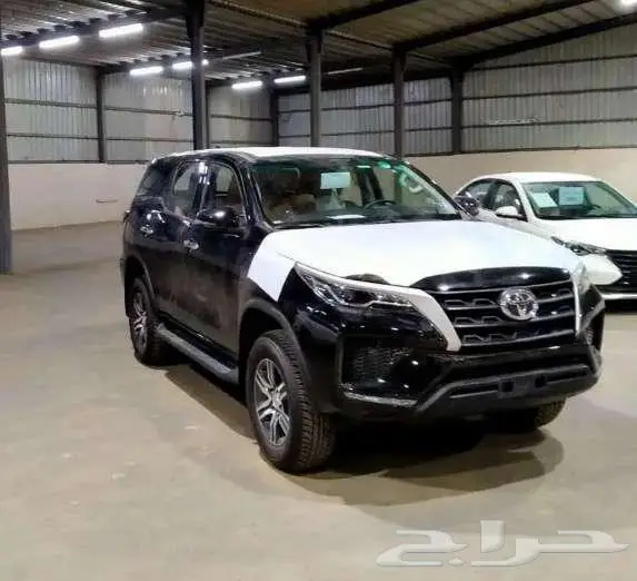 تويوتا فورتشنر الجديد 2025 بنزين GX2 كاش واقساط وعروض مميزه 3