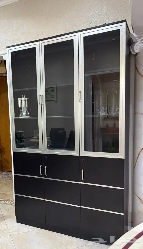 دولاب صحون واكواب 0