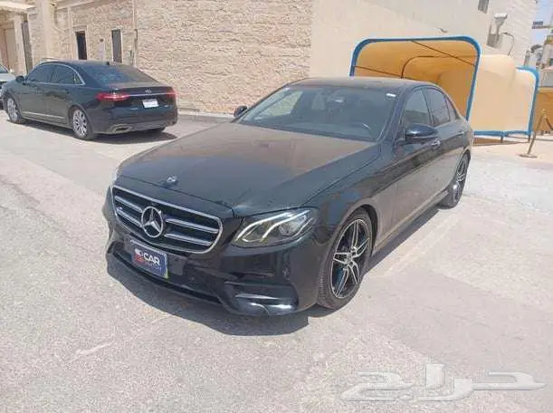 مرسيدس E200 موديل 2020 13