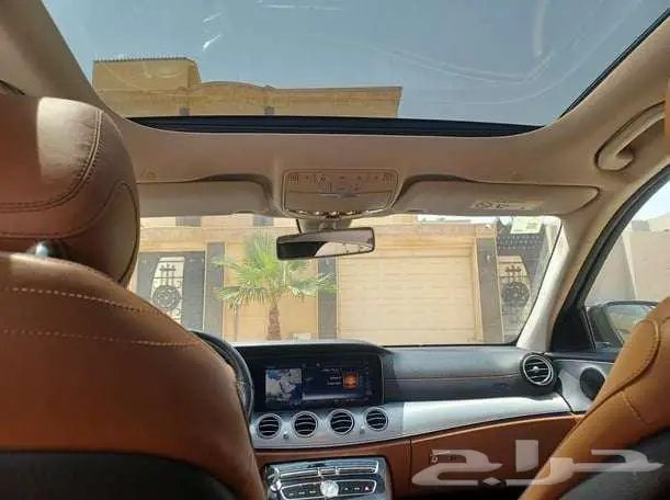 مرسيدس E200 موديل 2020 5