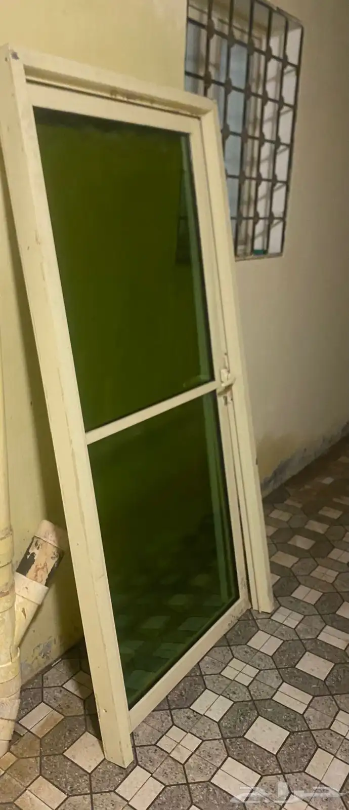 باب ألمنيوم قزاز كامل نوع الزجاج ضد الكسر والحراره متر في 2 0