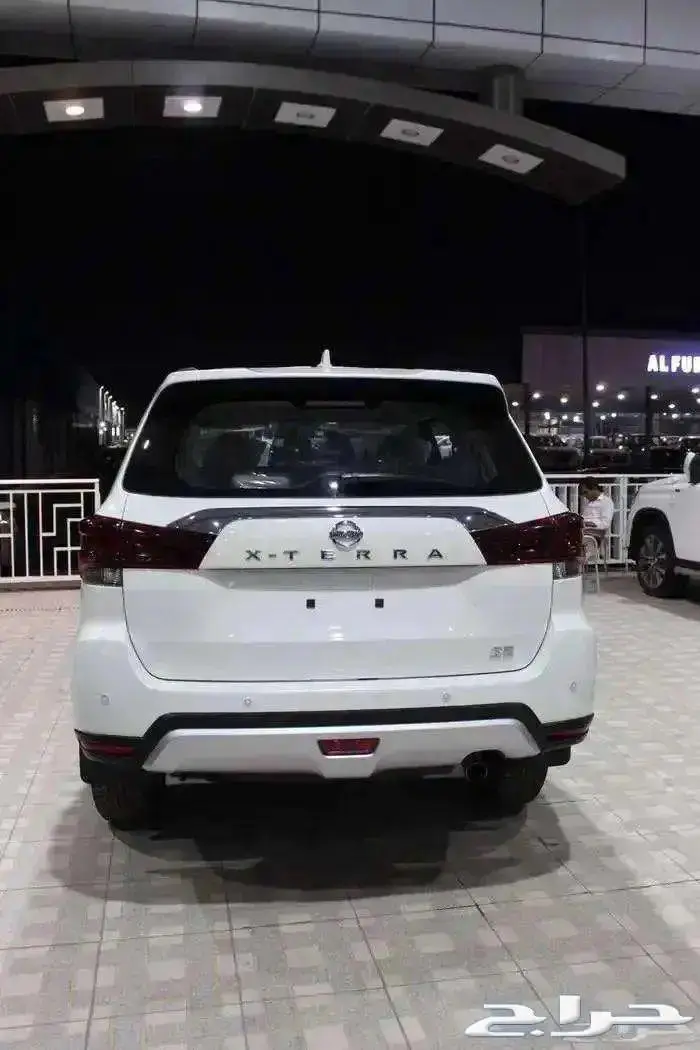 نيسان اكستيرا العائليه 2024 3