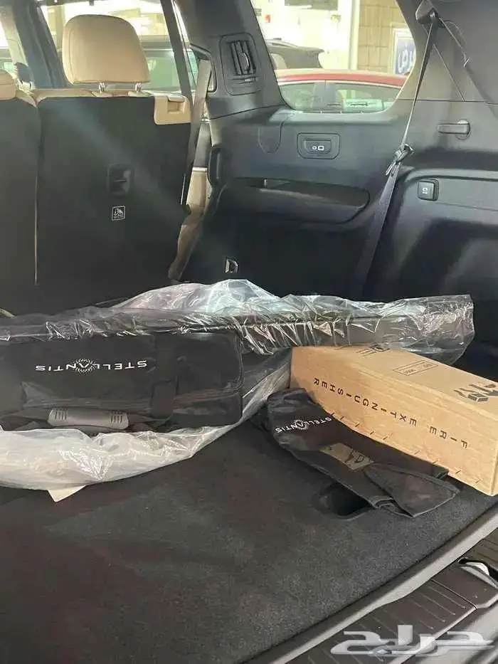 جراند شيروكي ليمتد 2025 9