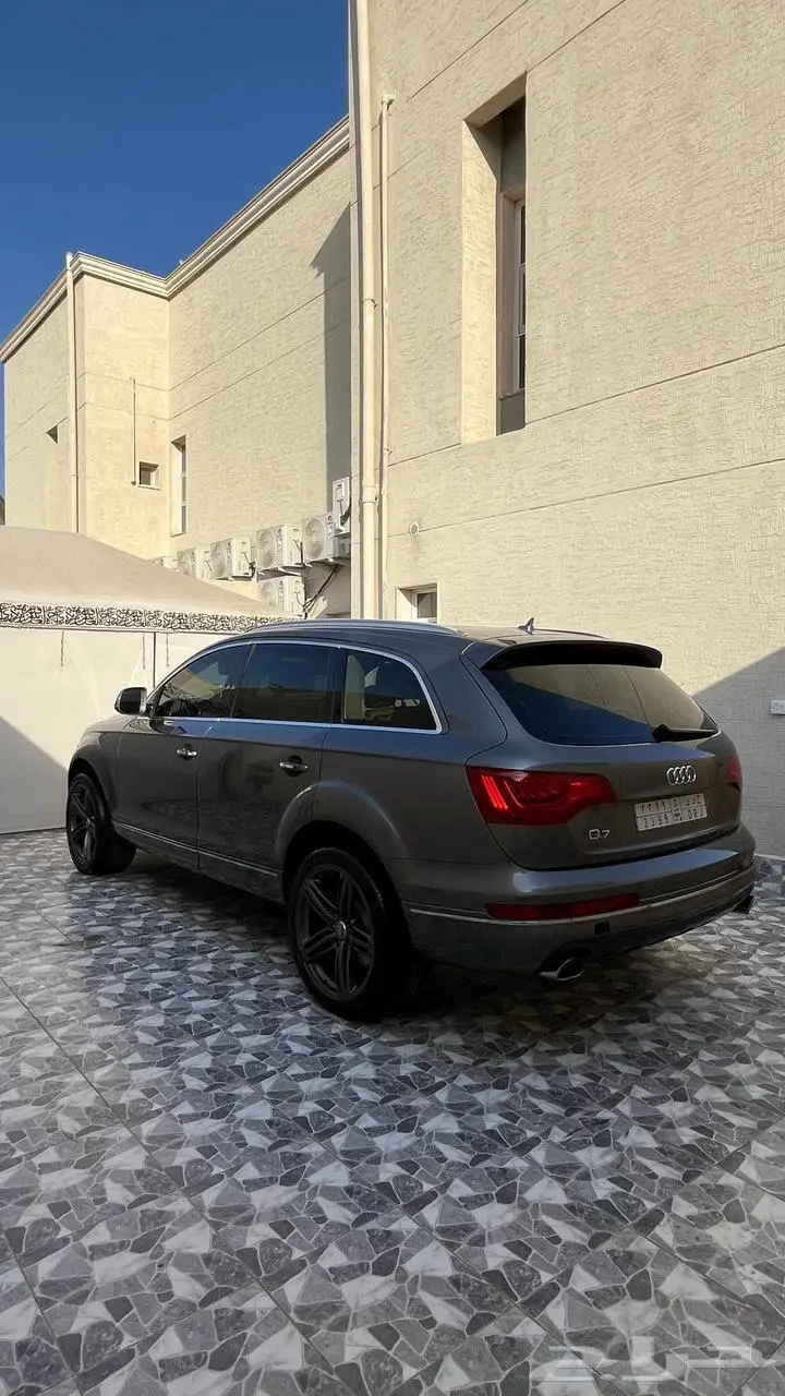 للبيع اودي Q7 2014 0