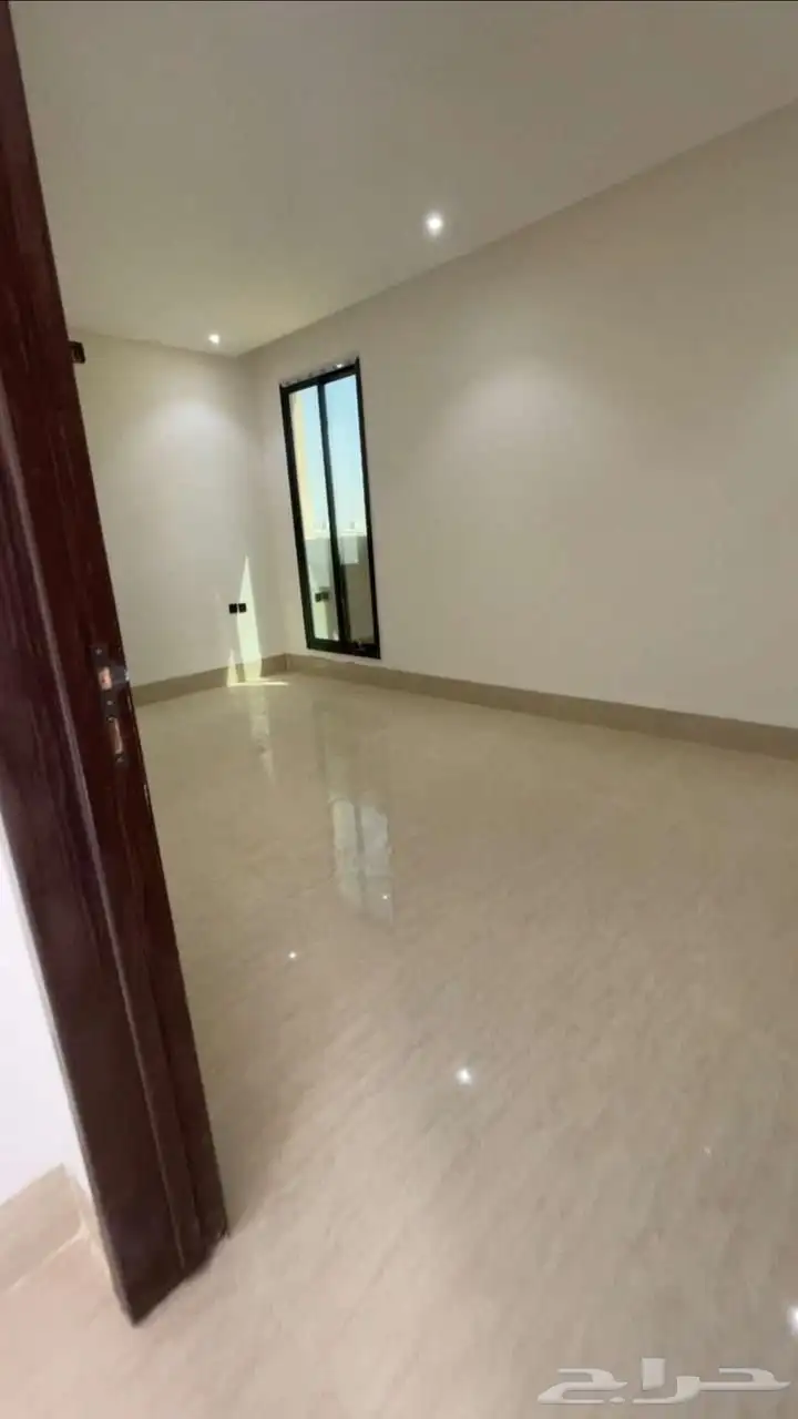 دور علوي للايجار - حي طويق 2