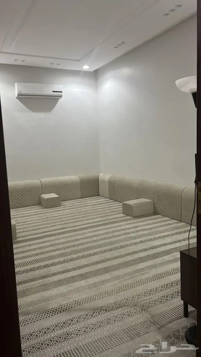 فيلا للبيع 3 ادوار تاون هاوس حي عكاظ 7