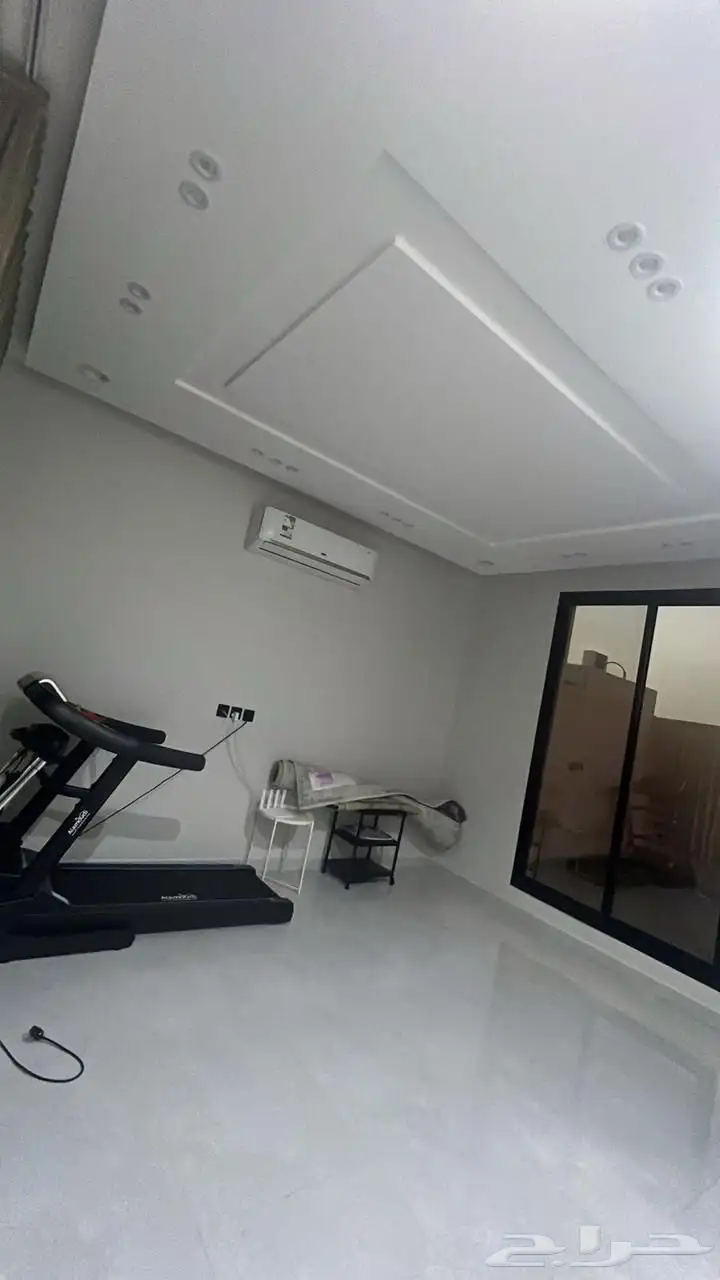 فيلا للبيع 3 ادوار تاون هاوس حي عكاظ 8