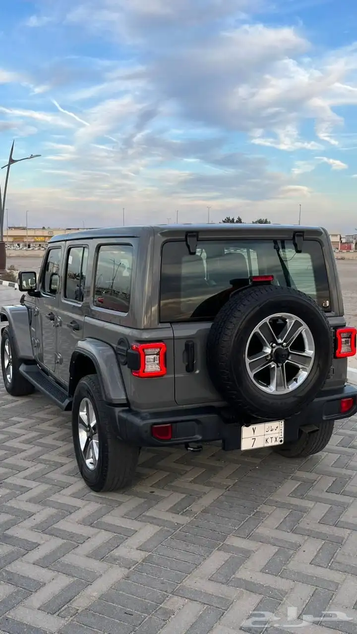 جيب رانجلر2021 صحراوي المستخدم الأول بحالة الوكالة 12
