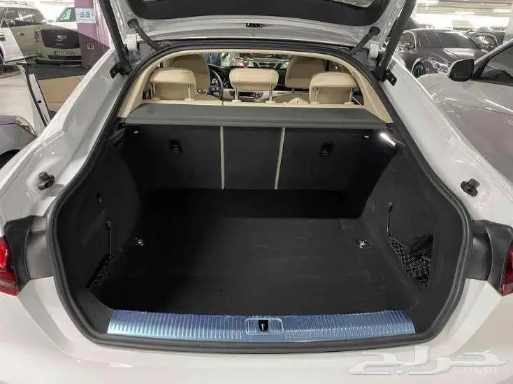 اودي A5 40 TFSI 2023 Sport Back 12