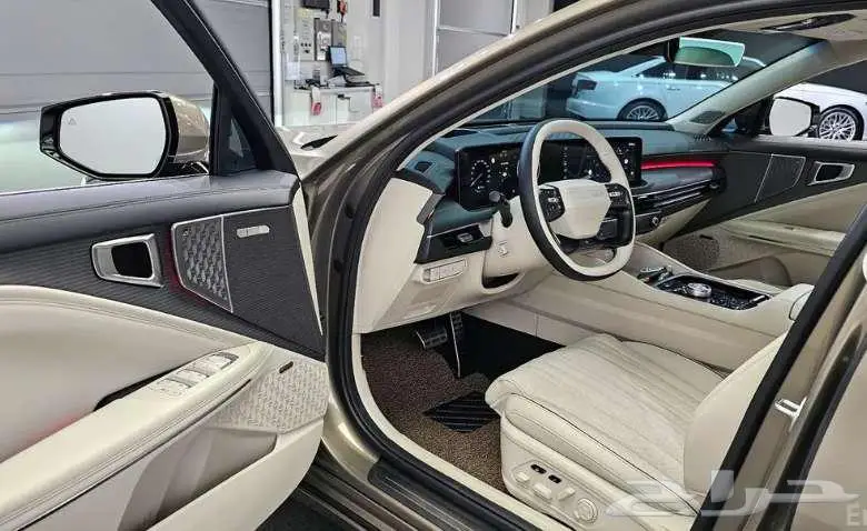 كيا K8 2025 4