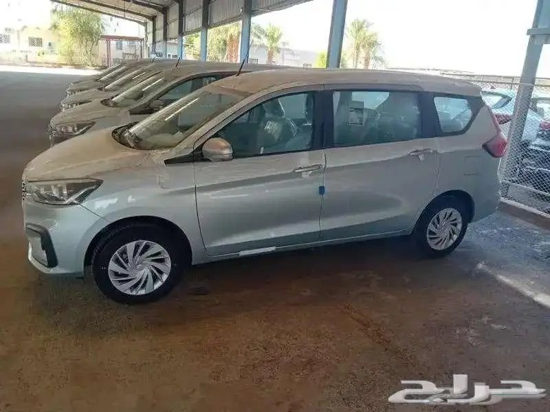 سوزوكي ارتيجا استندر موديل 2025 1