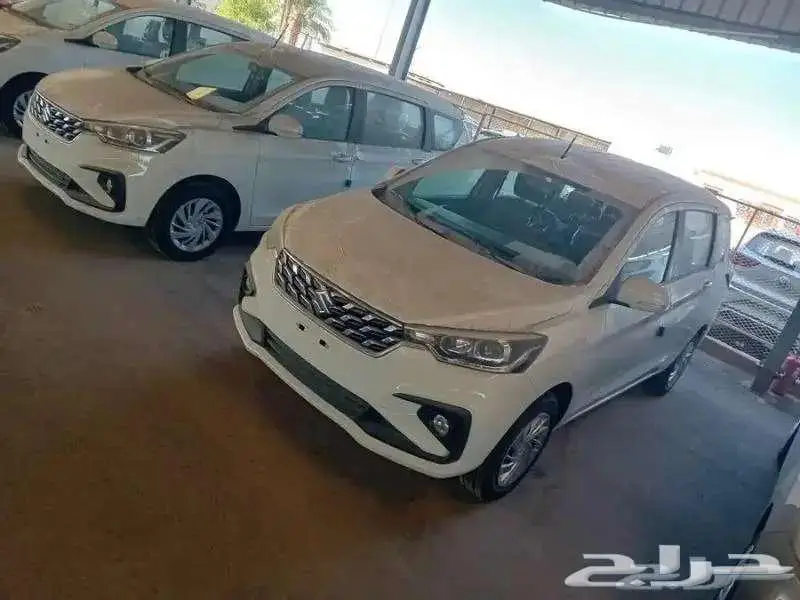 سوزوكي ارتيجا استندر موديل 2025 3