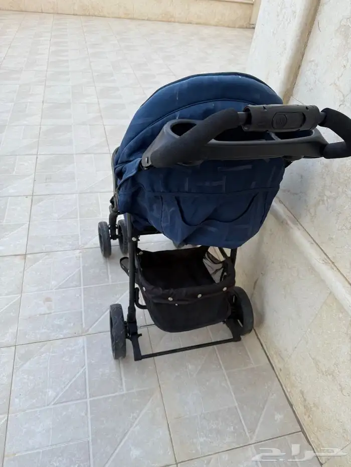 عربة اطفال ممتاز للبيع 0