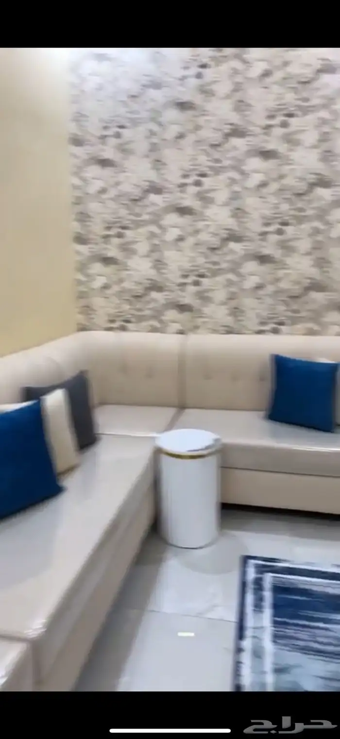 كنب جديد نظيف 1500 قابل للتفاوض 0