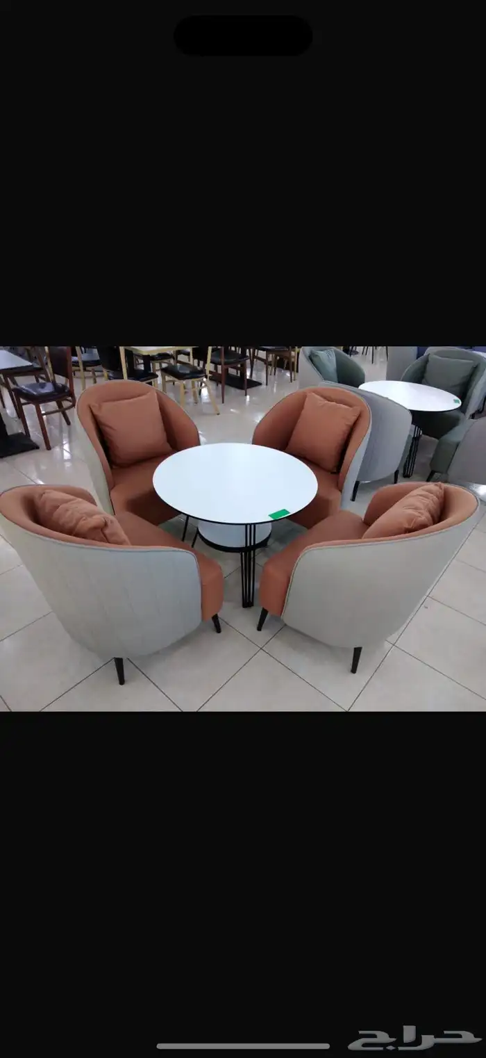 محل للتقبيل كافي 3 فتحات فرصه ماتتعوض 0