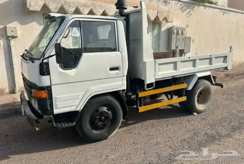 معدات للإيجار 3