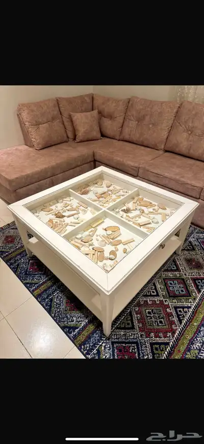 طاولة قهوه من ايكيا 0