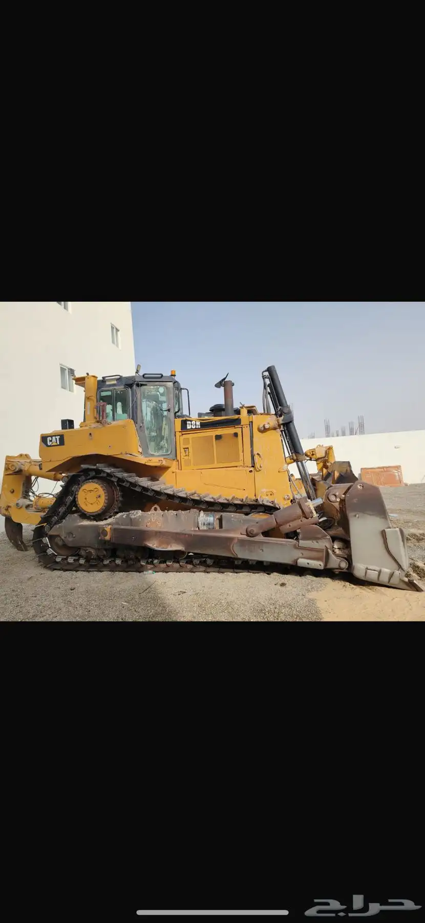 بلدوزر D8R كتربلر موديل 2011 0