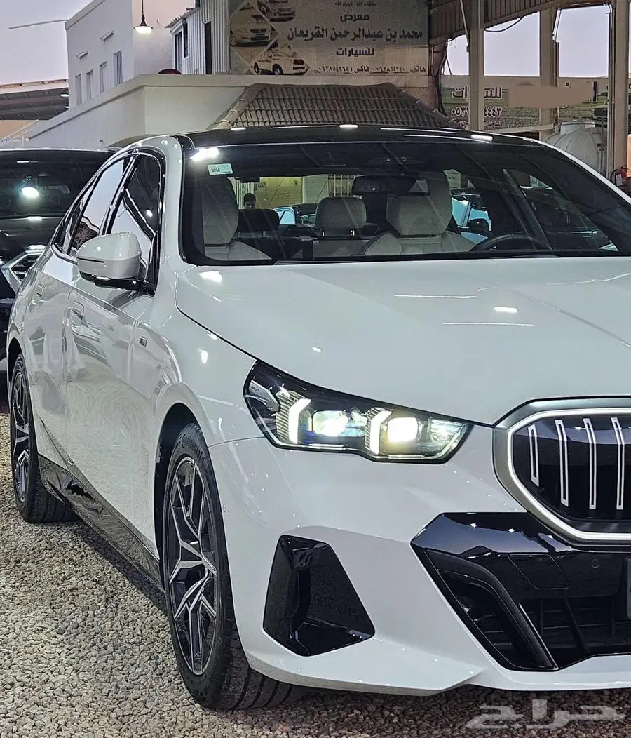 BMW .. 2024.520i 6