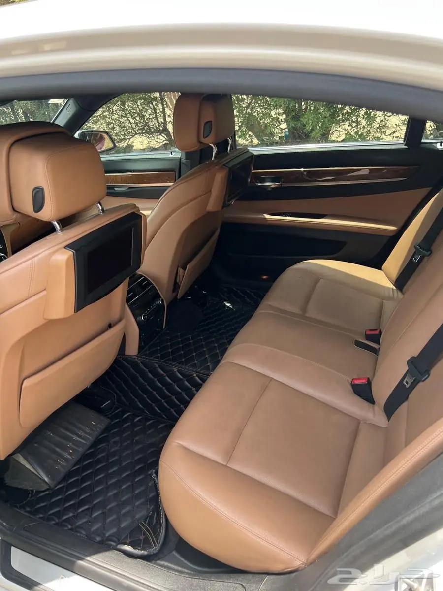 بي ام دبليو 730Li 12