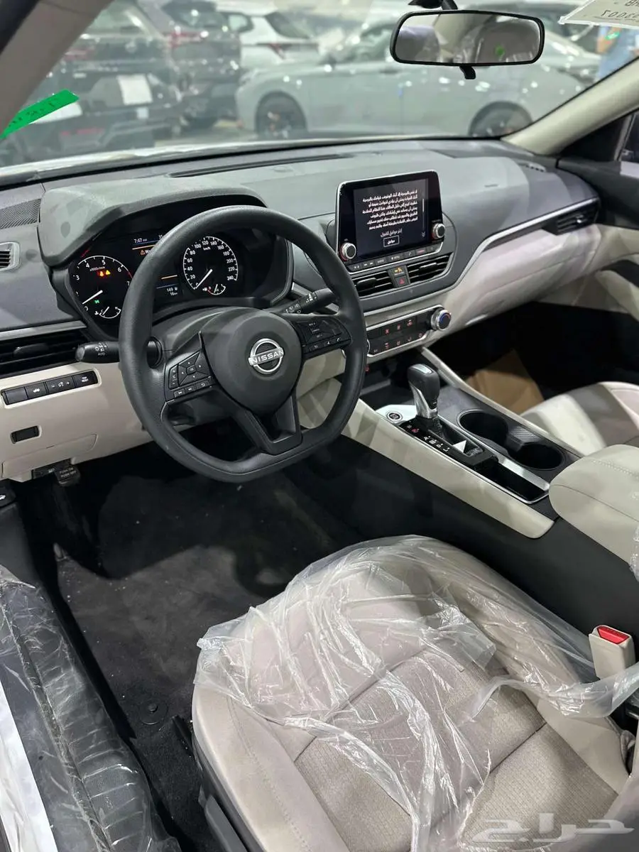 نيسان التيما S استندر 2025 اسود و رصاصي كاش واقساط 3